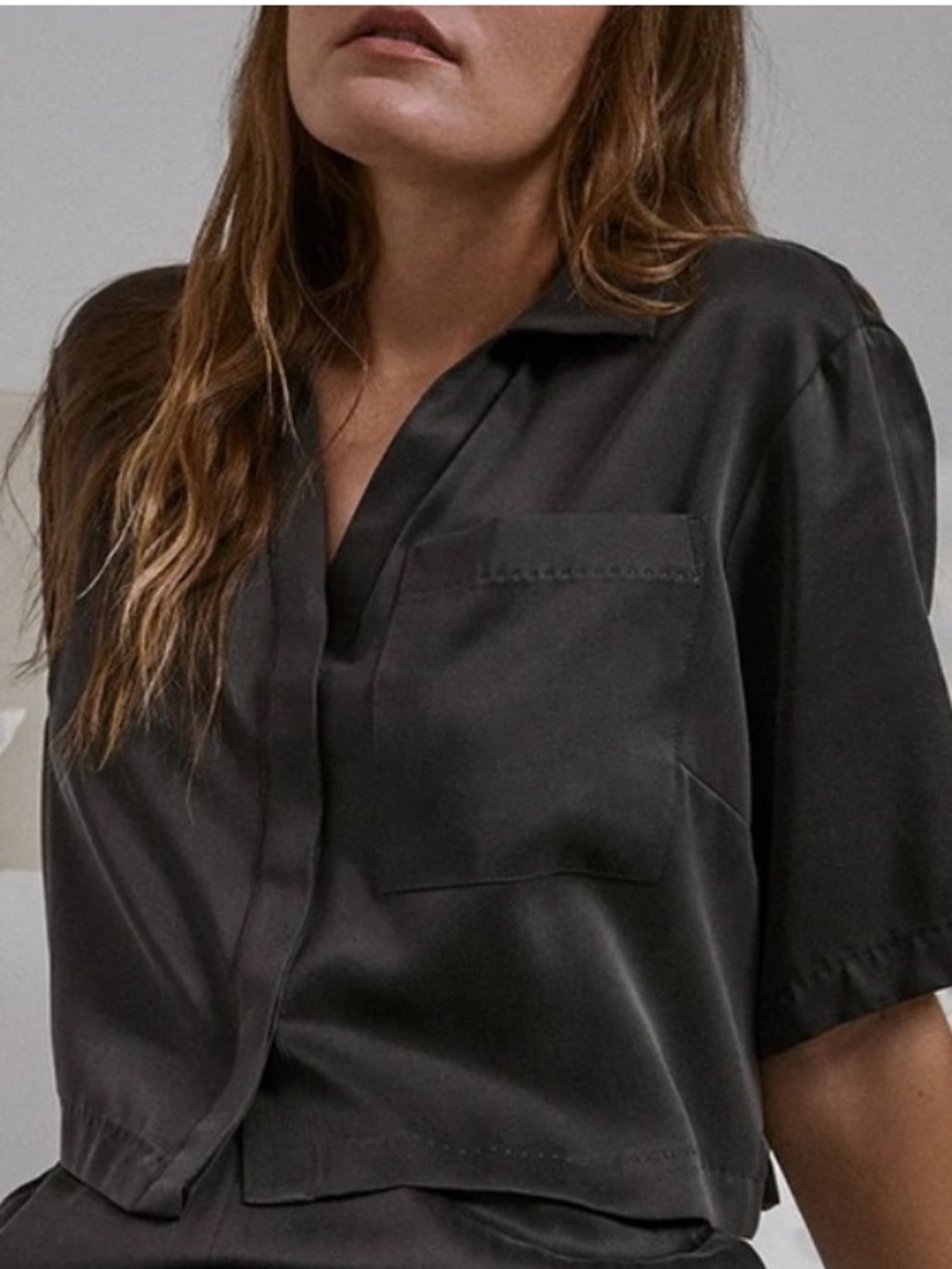 Lunya Washable Silk Crop Button Up Shirt Charcoal Gray Large